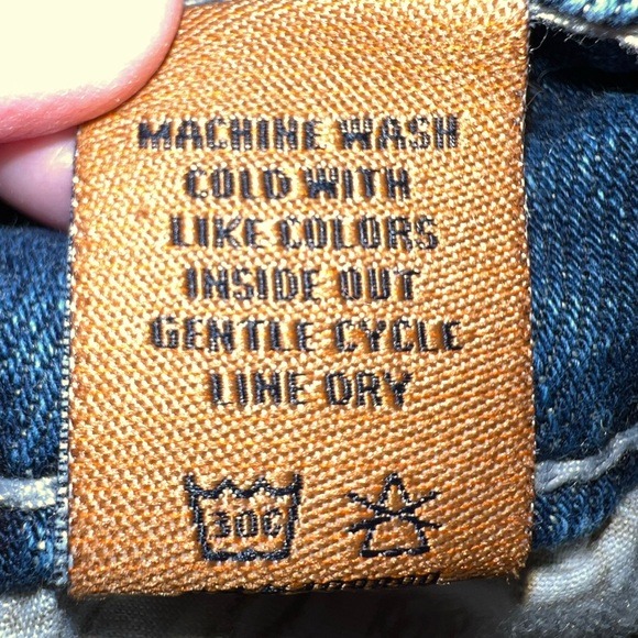 Seven Straight Leg Jean - Picture 8 of 9